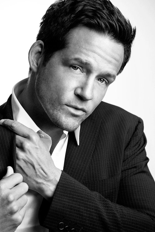 Josh Hopkins photo