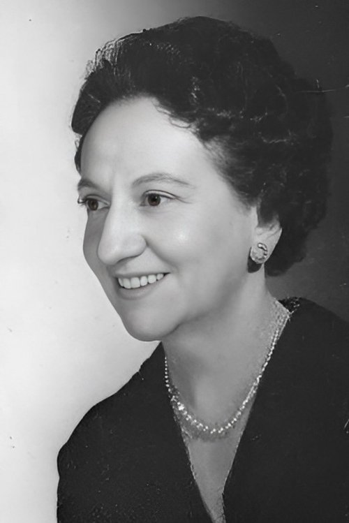 Julia Caba Alba photo