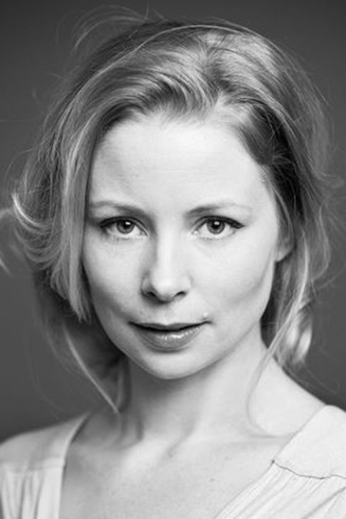 Julia Dufvenius photo