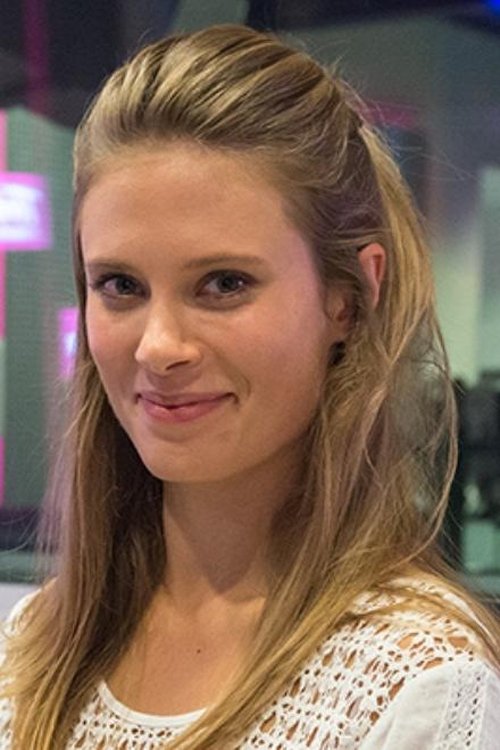 Julia Pietrucha photo