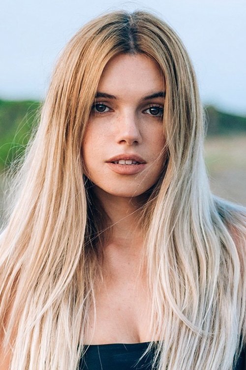 Julianne Binard photo