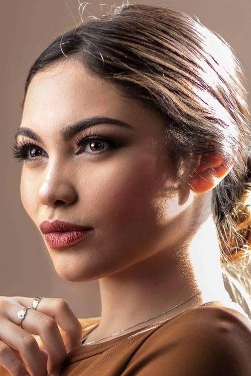 Julianne Richards photo