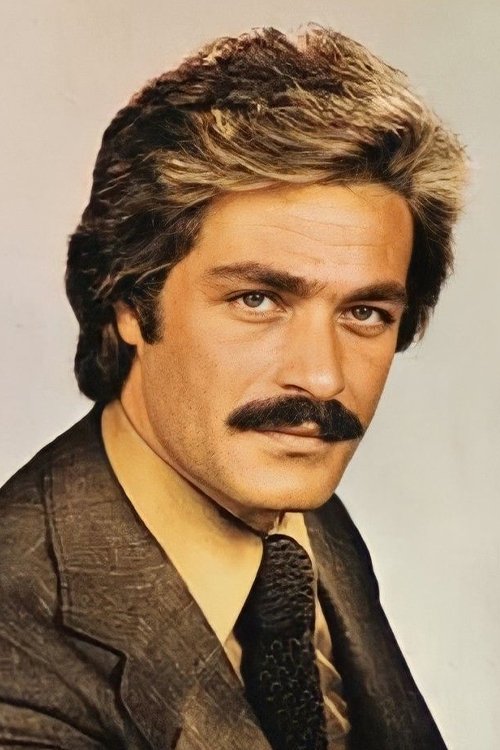 Kadir İnanır photo