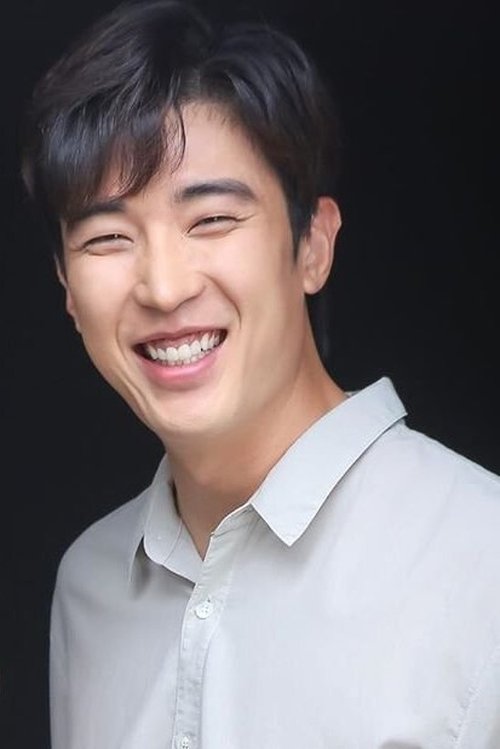 Kang Kyung-joon photo