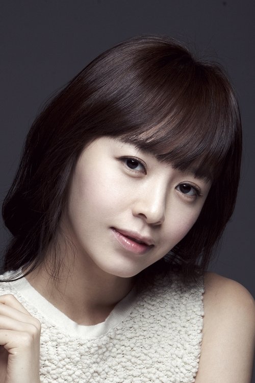 Kang Sung-yeon photo