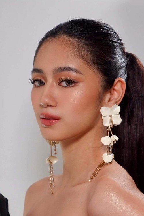 Kaori Oinuma photo