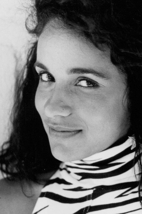 Kelly Jo Minter photo