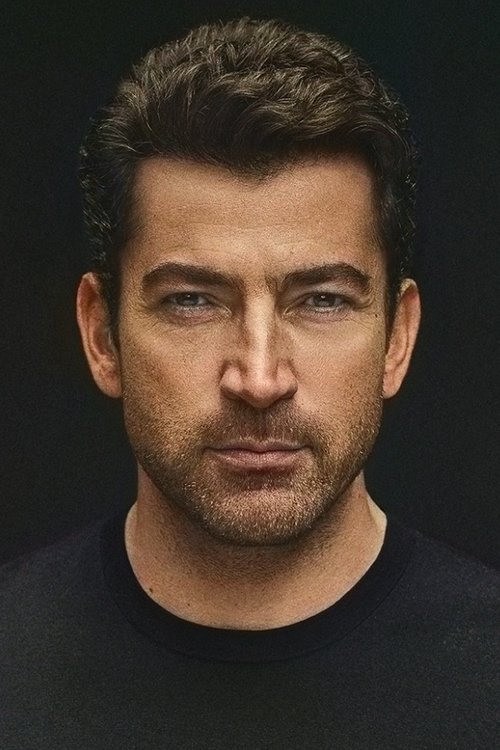 Kenan İmirzalıoğlu photo