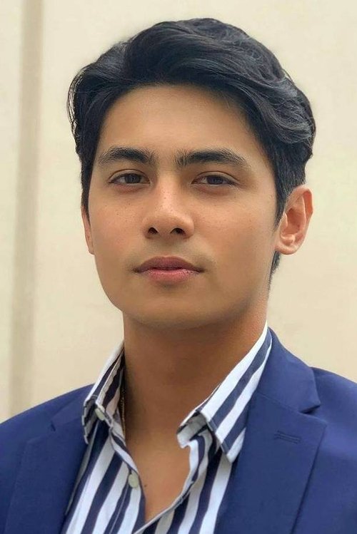Kiko Estrada photo