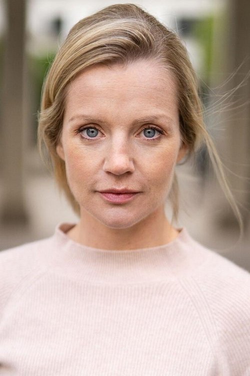 Kim-Sarah Brandts photo