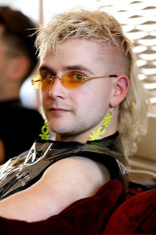 Klemens Hannigan photo