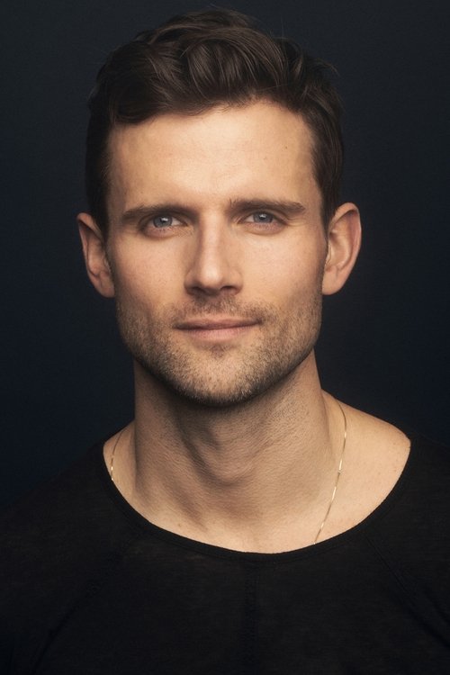 Kyle Dean Massey photo