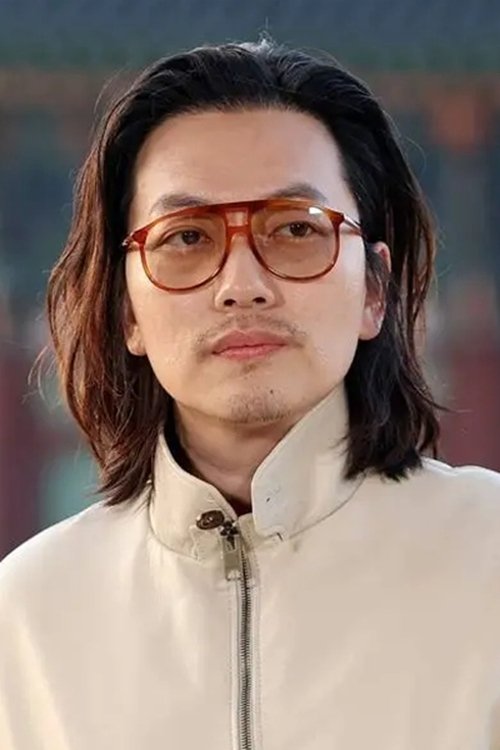 Lee Dong-hwi photo