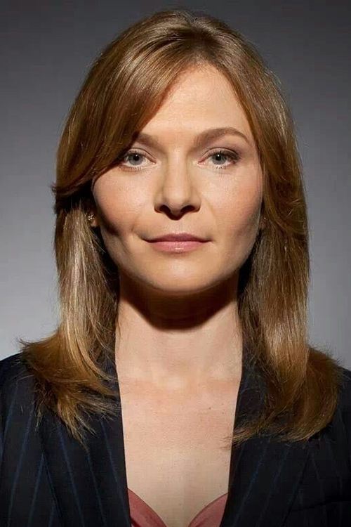 Leeanna Walsman photo