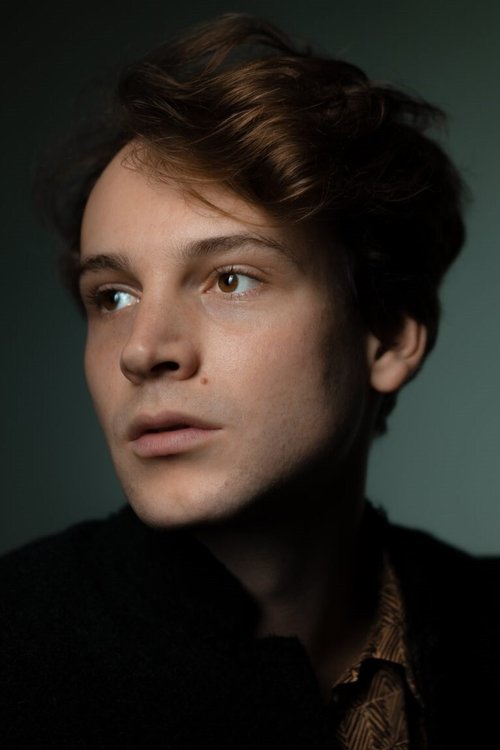 Leonard Scheicher photo