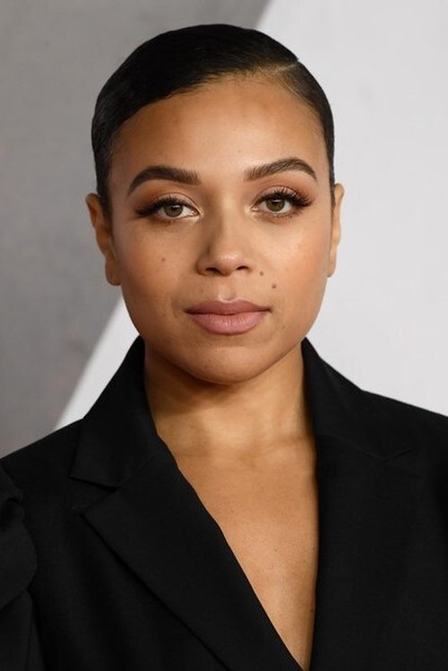 Leonie Elliott photo