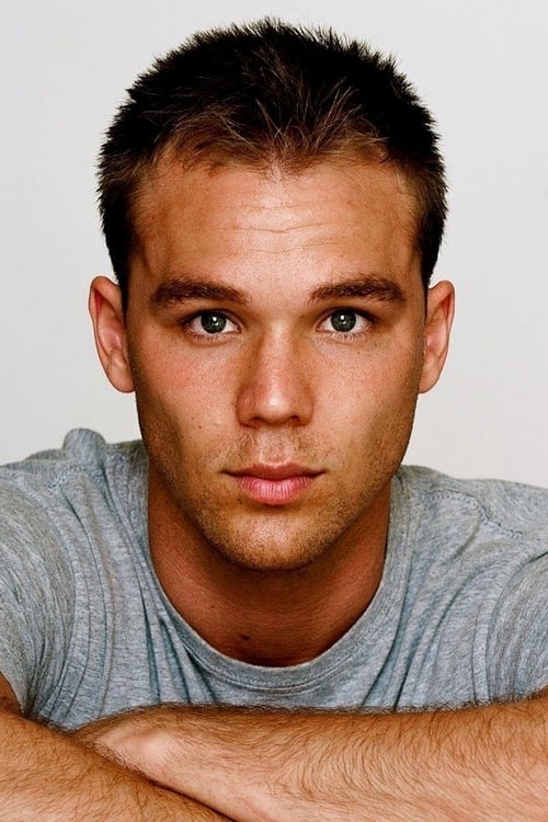 Lincoln Lewis photo