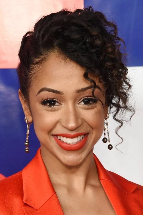 Liza Koshy photo