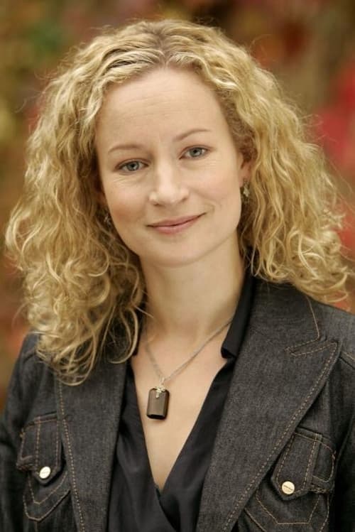 Lorraine Pilkington photo