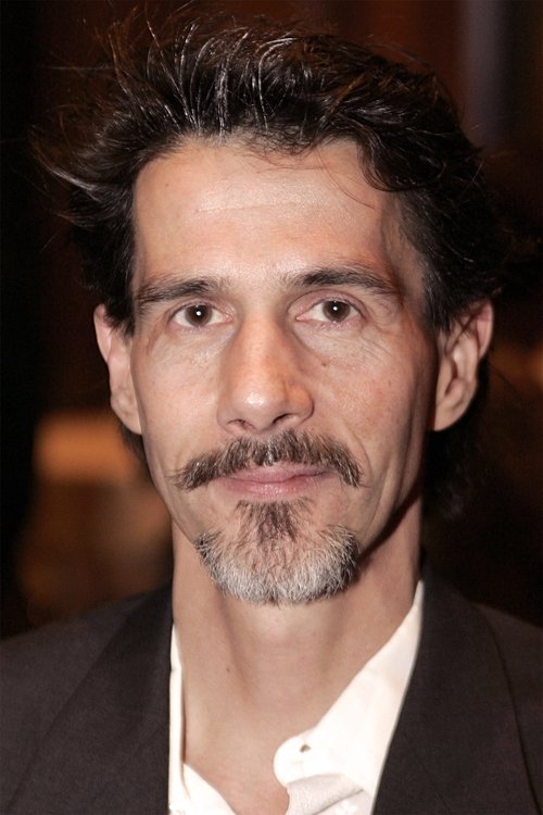 Lothaire Bluteau photo