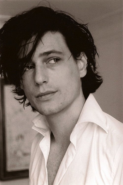 Louis-Ronan Choisy photo