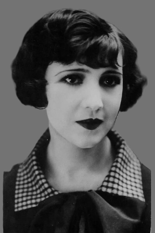 Louise Lagrange photo