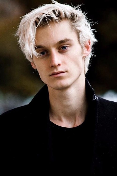 Luke Chikovani photo