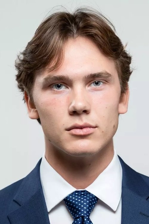 Luke Robertson photo