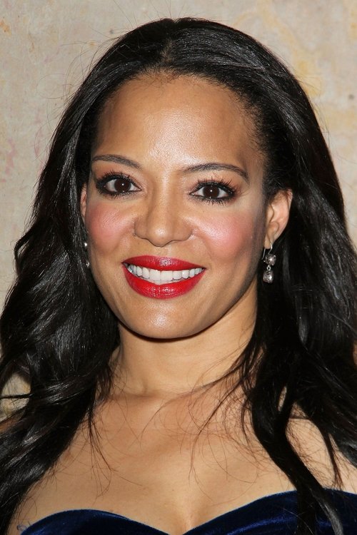 Luna Lauren Velez photo