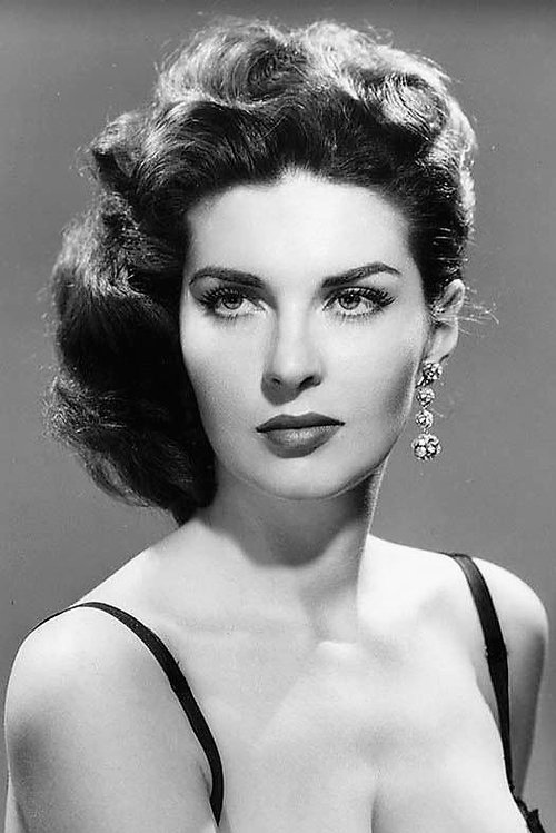 Lynn Cartwright photo