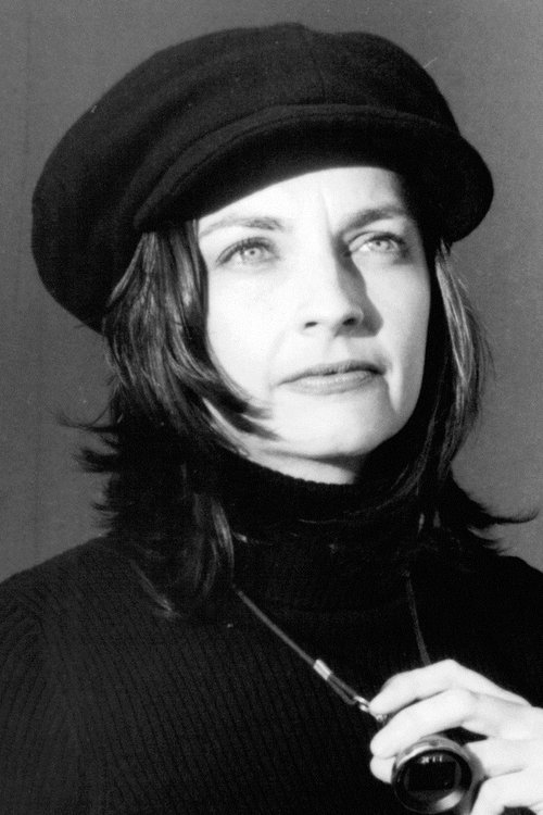 Profile image of Lynne Stopkewich