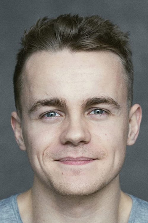 Mackintosh Muggleton photo