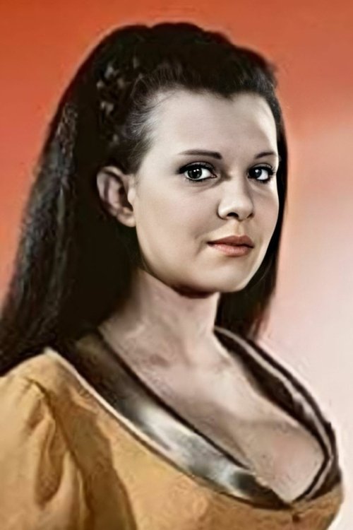 Madeleine Collinson photo