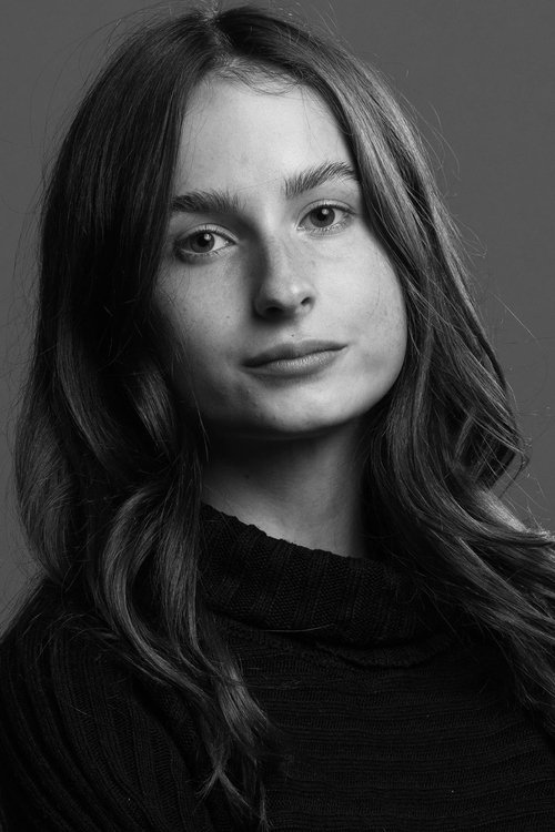 Madeleine Harris photo