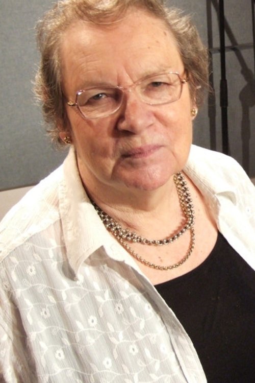 Maggie Stables photo