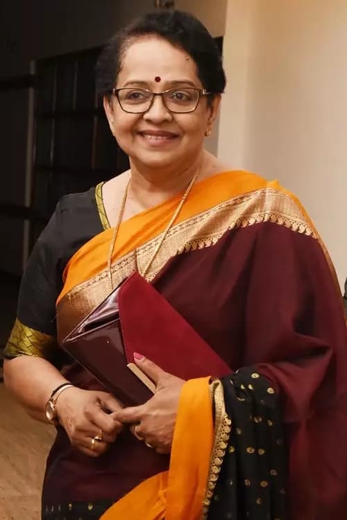 Mallika Sukumaran photo