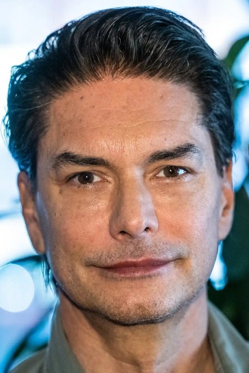 Marcus Schenkenberg photo