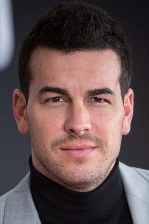 Mario Casas photo