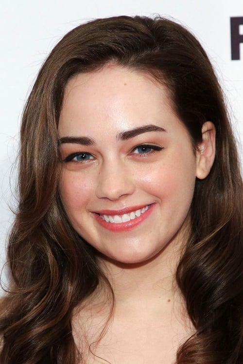 Mary Mouser photo