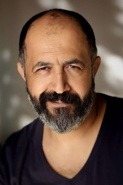 Mehmet Özgür photo
