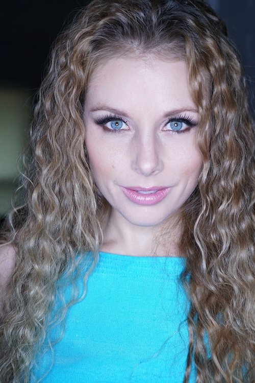 Mercedes Peterson photo