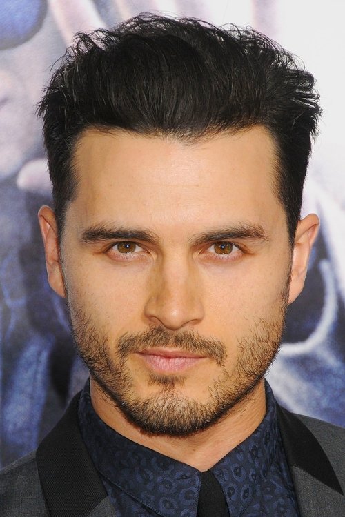 Michael Malarkey photo