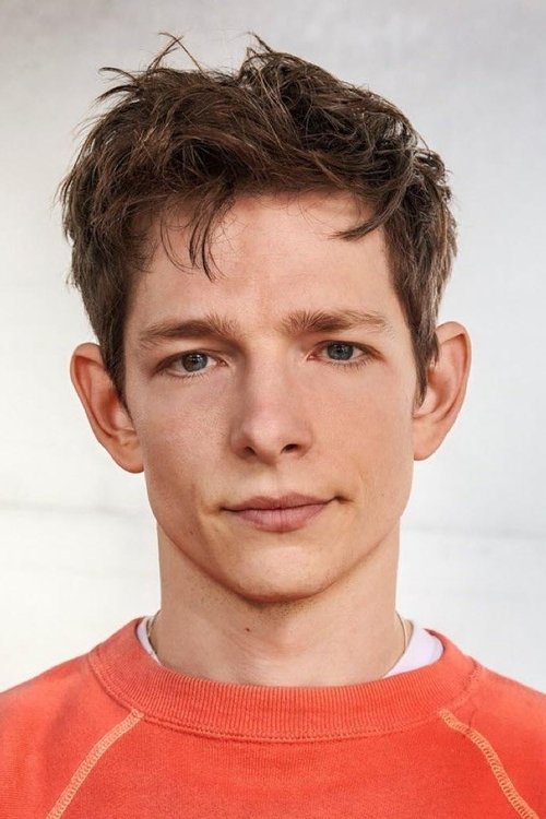 Mike Faist photo