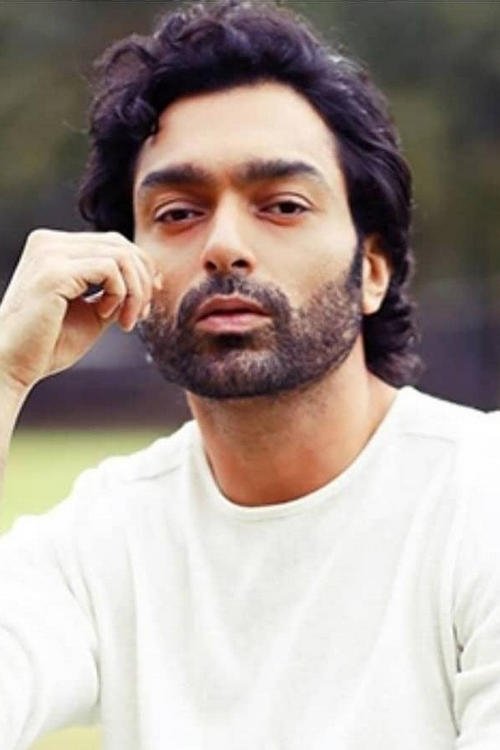 Mikhail Yawalkar photo