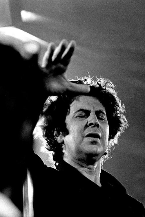 Míkis Theodorakis photo