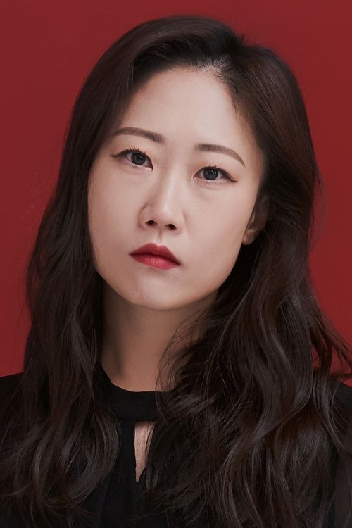 Profile image of Minji Kang