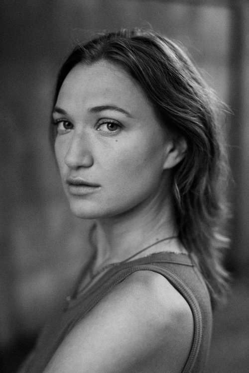 Mona Mina Leon photo