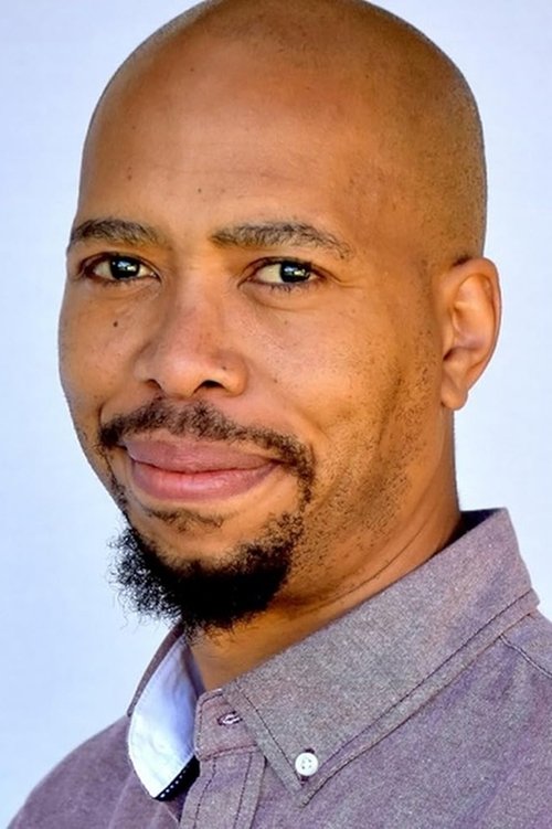 Mothusi Magano photo