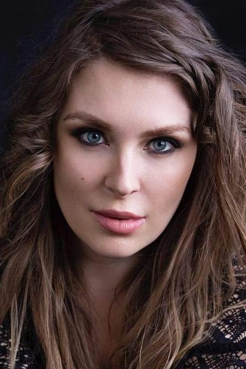 Natalie Heslop photo