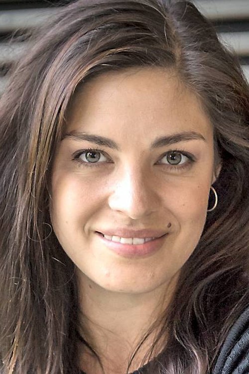 Natalie Madueño photo